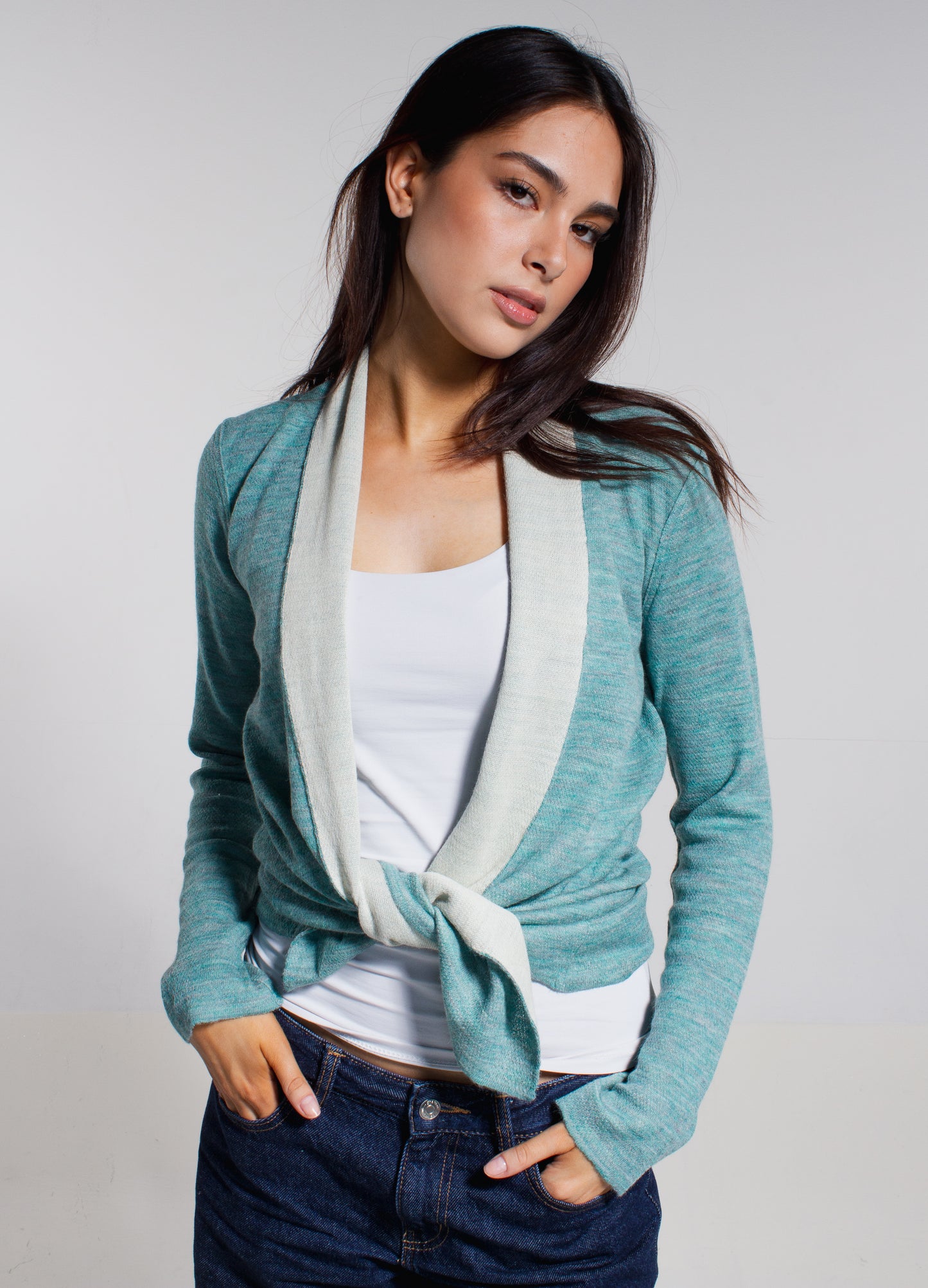 Cardigan Yuraq Anqas